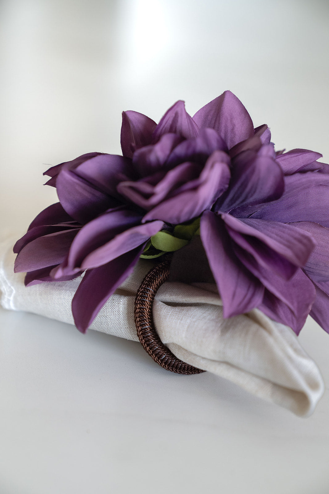 Servilletero de Dahlia morada